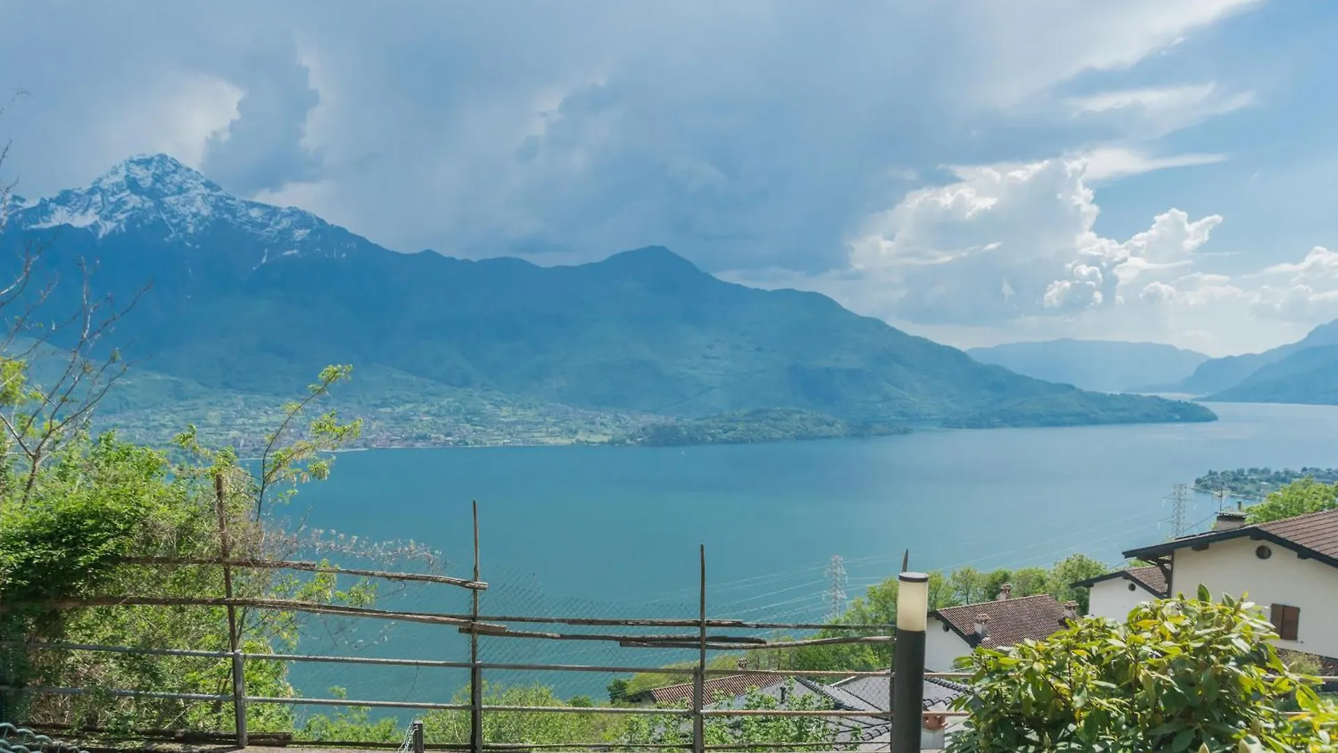 Apartman Blooms By The Lake By Rent All Como Gera Lario